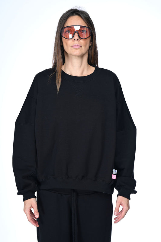 Club 22 black sweatshir